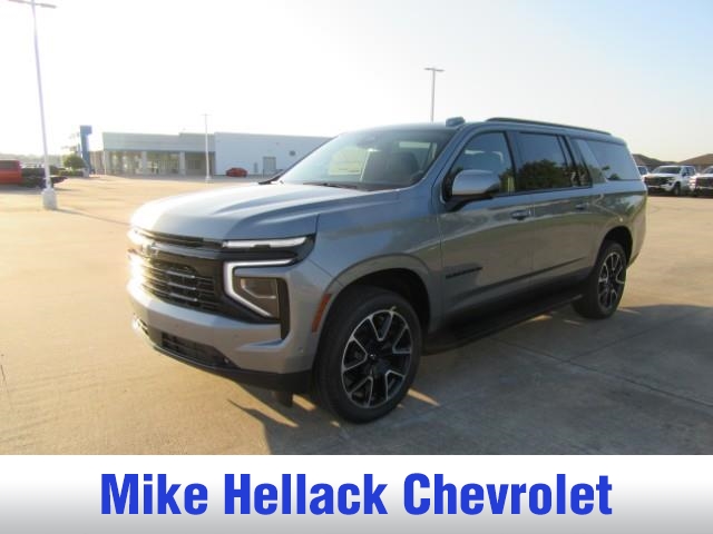 2025 Chevrolet Suburban RST photo 3