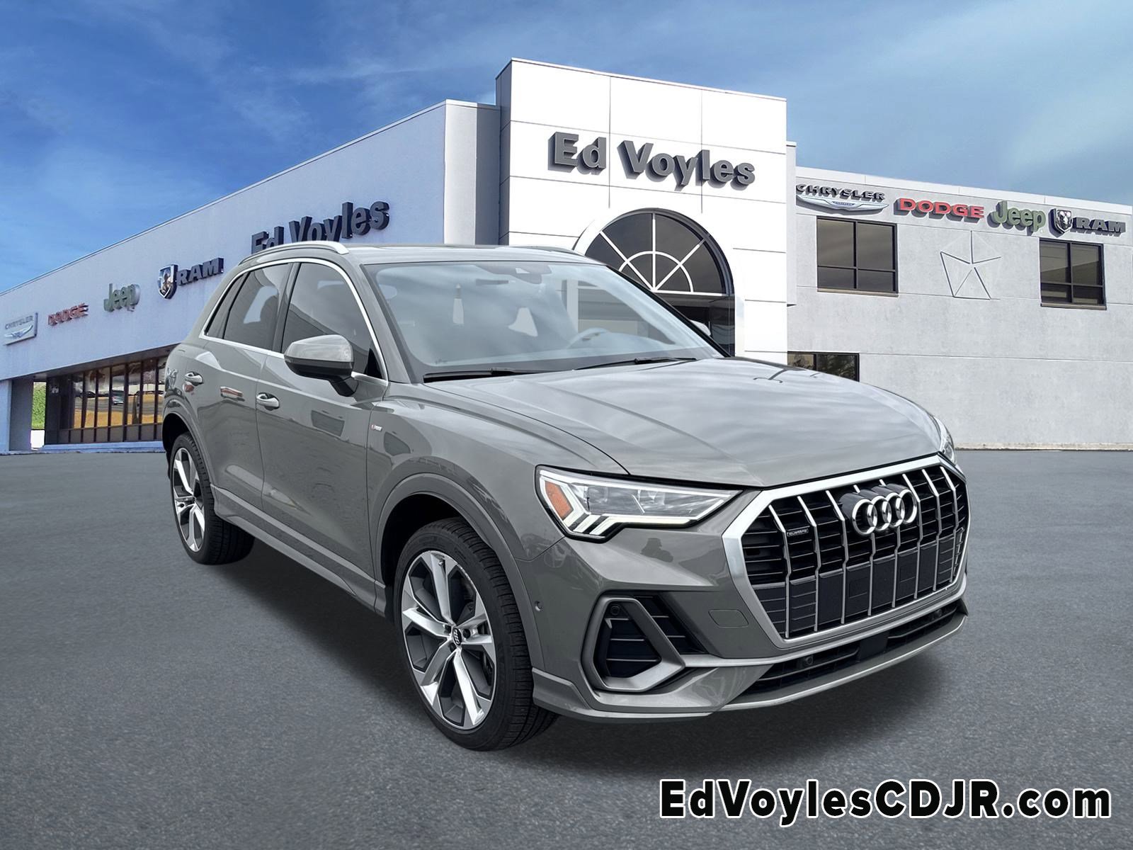 2020 Audi Q3 S Line Prestige's photo