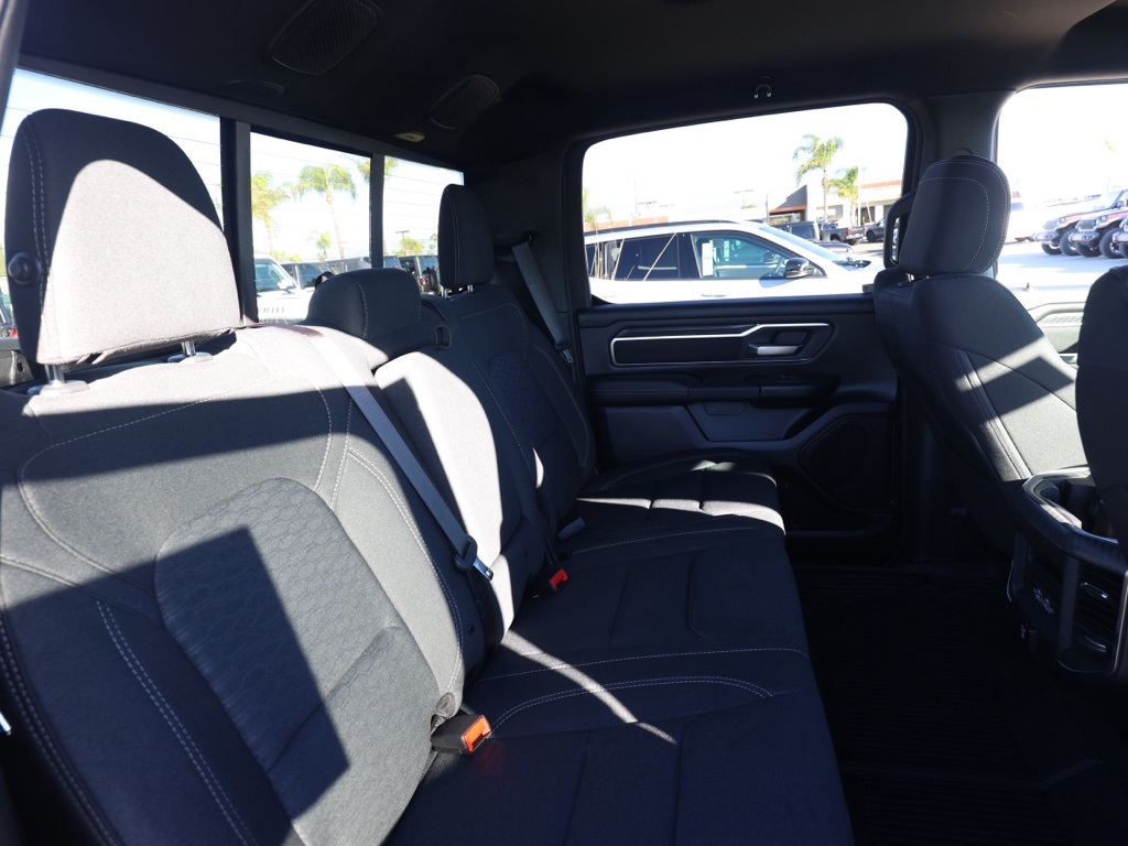 New 2026 Granite Crystal Metallic Clear-Coat Exterior Paint RAM Big Horn/Lone Star image 16