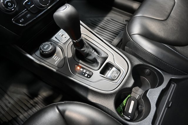 2021 Jeep Cherokee Latitude photo 18