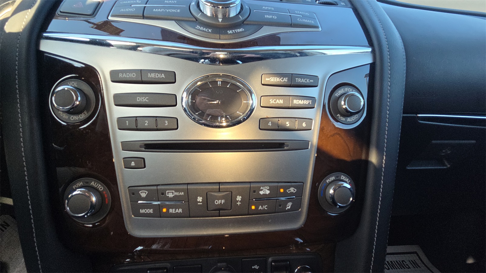 2019 Infiniti QX80 Base photo 24
