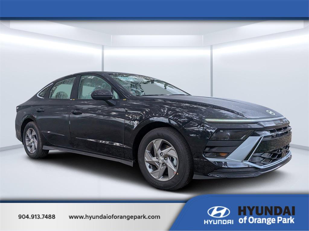 2026 Hyundai Sonata SE's photo