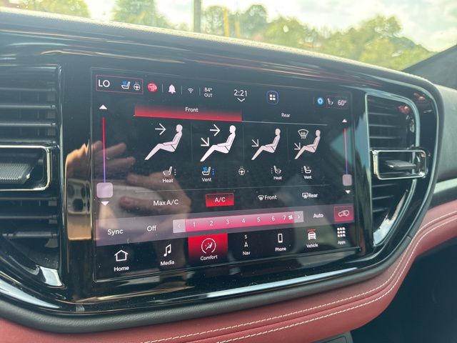 2024 Dodge Durango SRT Hellcat Premium photo 17