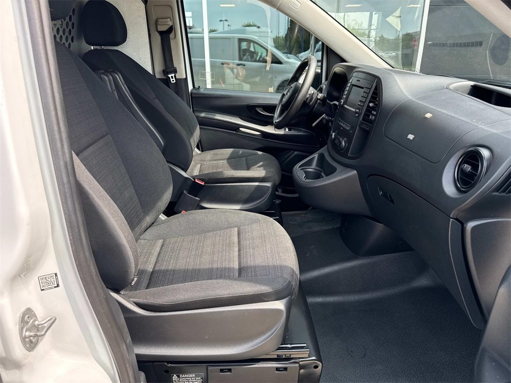 2020 Mercedes Benz Metris Cargo Van photo 9