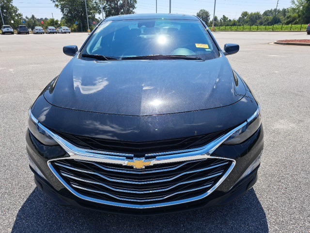 2024 Chevrolet Malibu 1LT photo 3