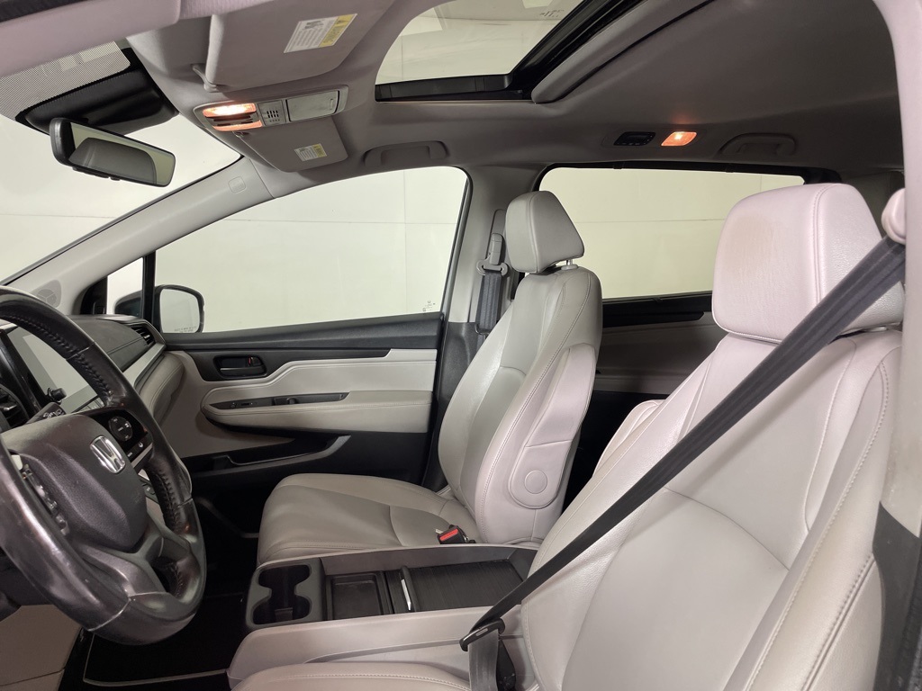 2020 Honda Odyssey EX-L photo 17