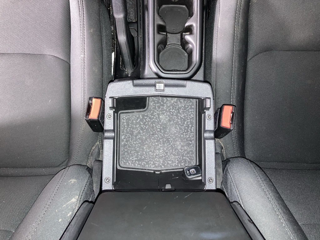 2023 Jeep Wrangler Sahara photo 10