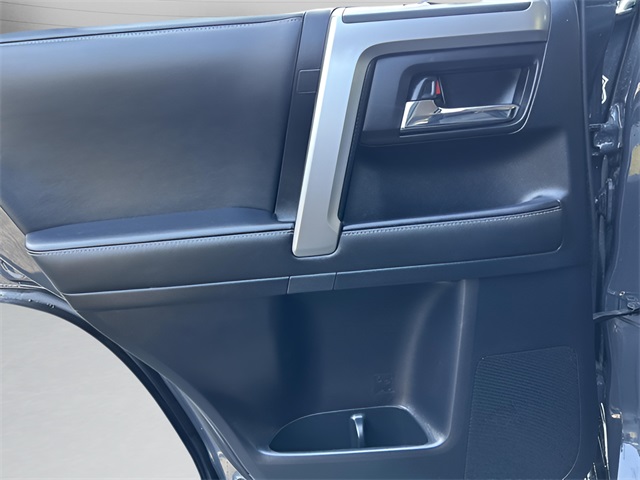 2024 Toyota 4Runner SR5 Premium photo 27
