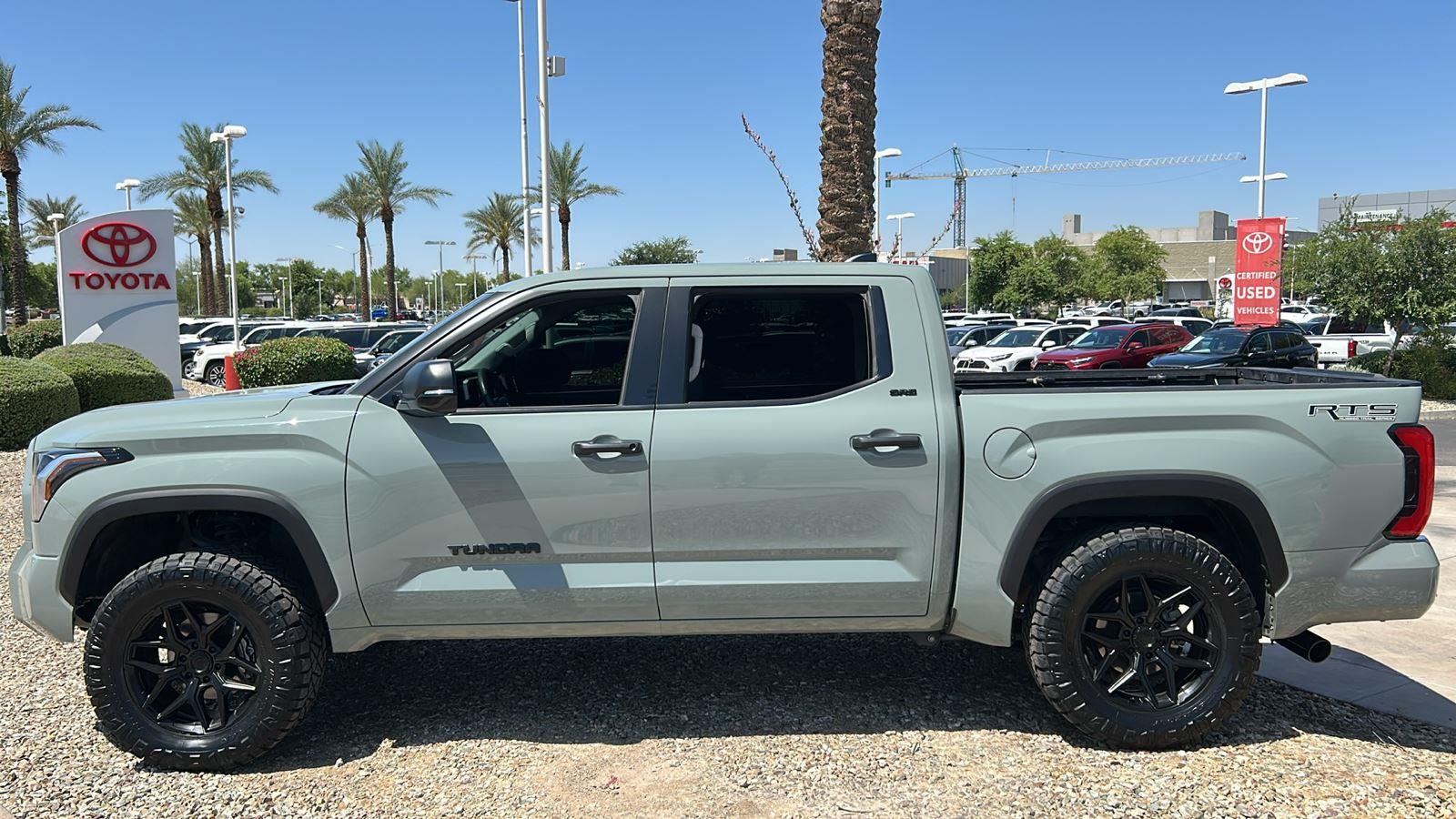2024 Toyota Tundra SR5 CrewMax photo 3