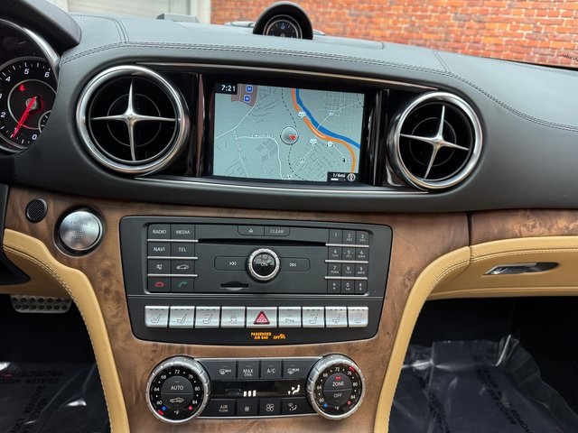 2017 Mercedes Benz SL 450 photo 16