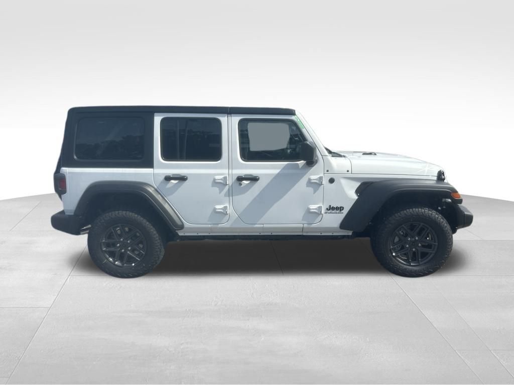 2025 Jeep Wrangler Sport S photo 11