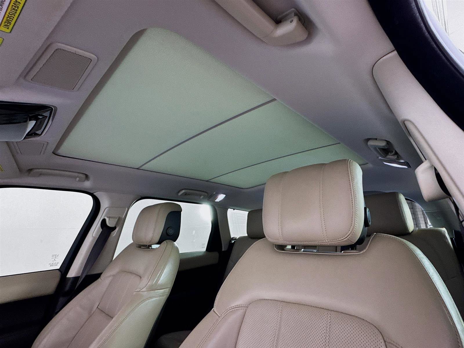 2020 Land Rover Range Rover Sport HSE photo 12