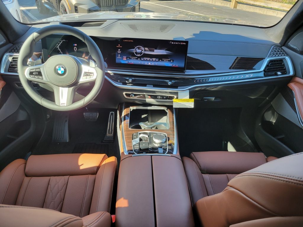 2026 Bmw X7 xDrive40i photo 13