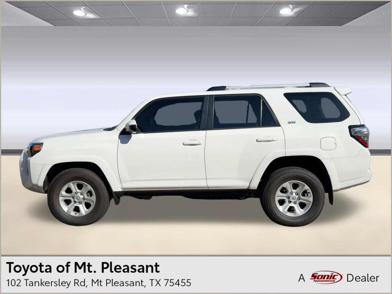 2023 Toyota 4Runner SR5's photo