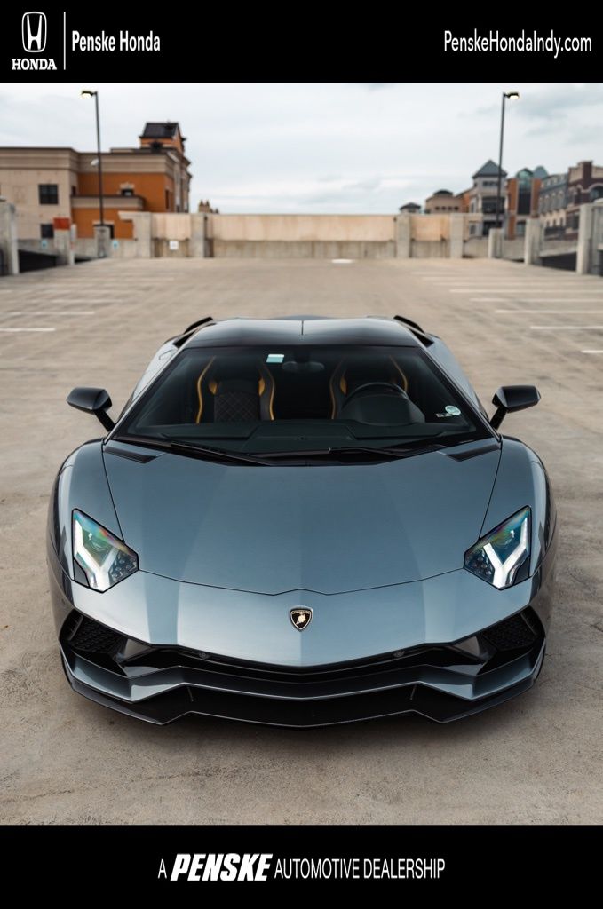 2019 Lamborghini Aventador
