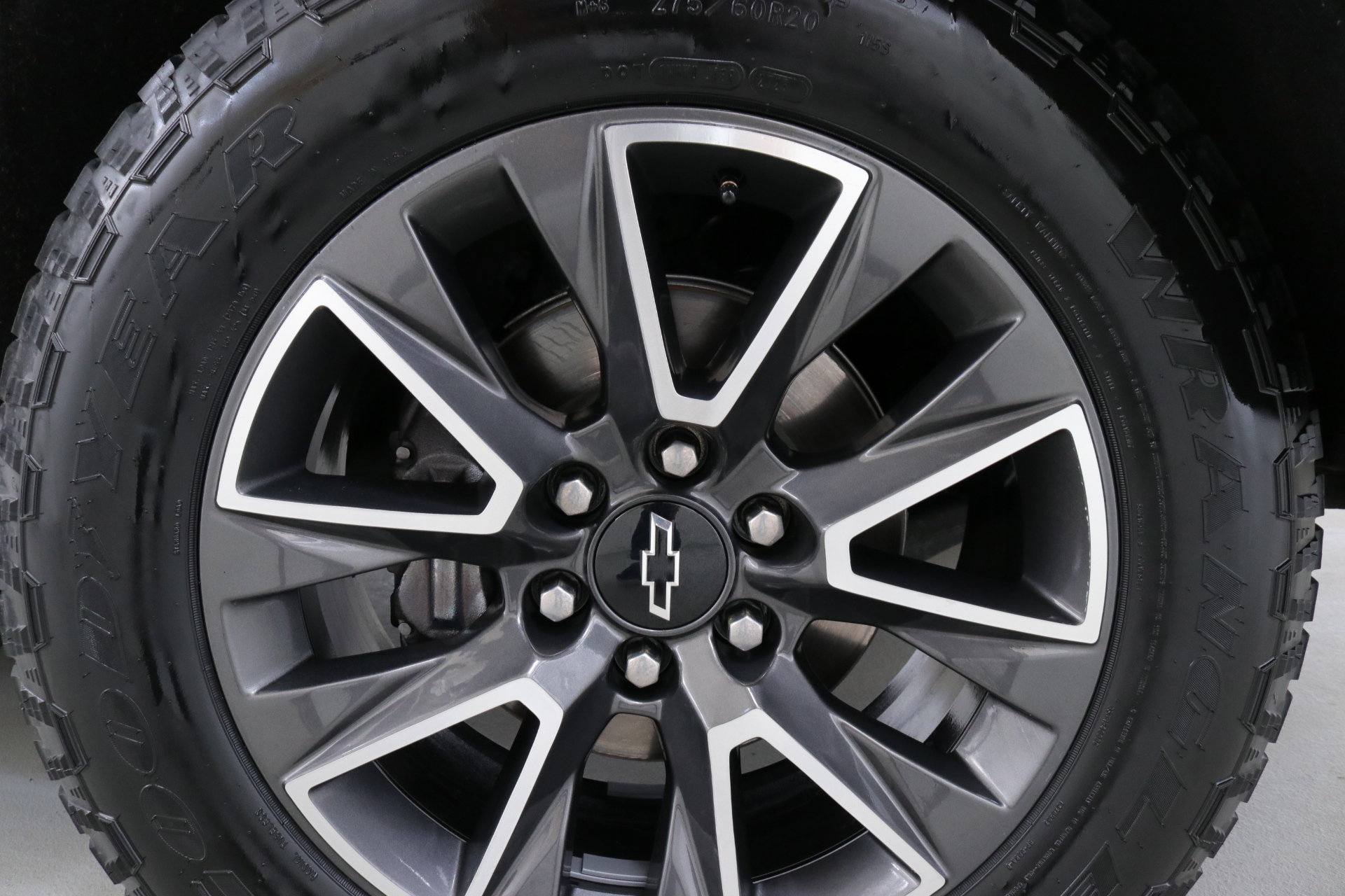 2023 Chevrolet Tahoe Z71 photo 28