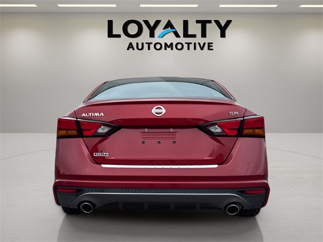 2020 Nissan Altima 2.5 SR photo 4