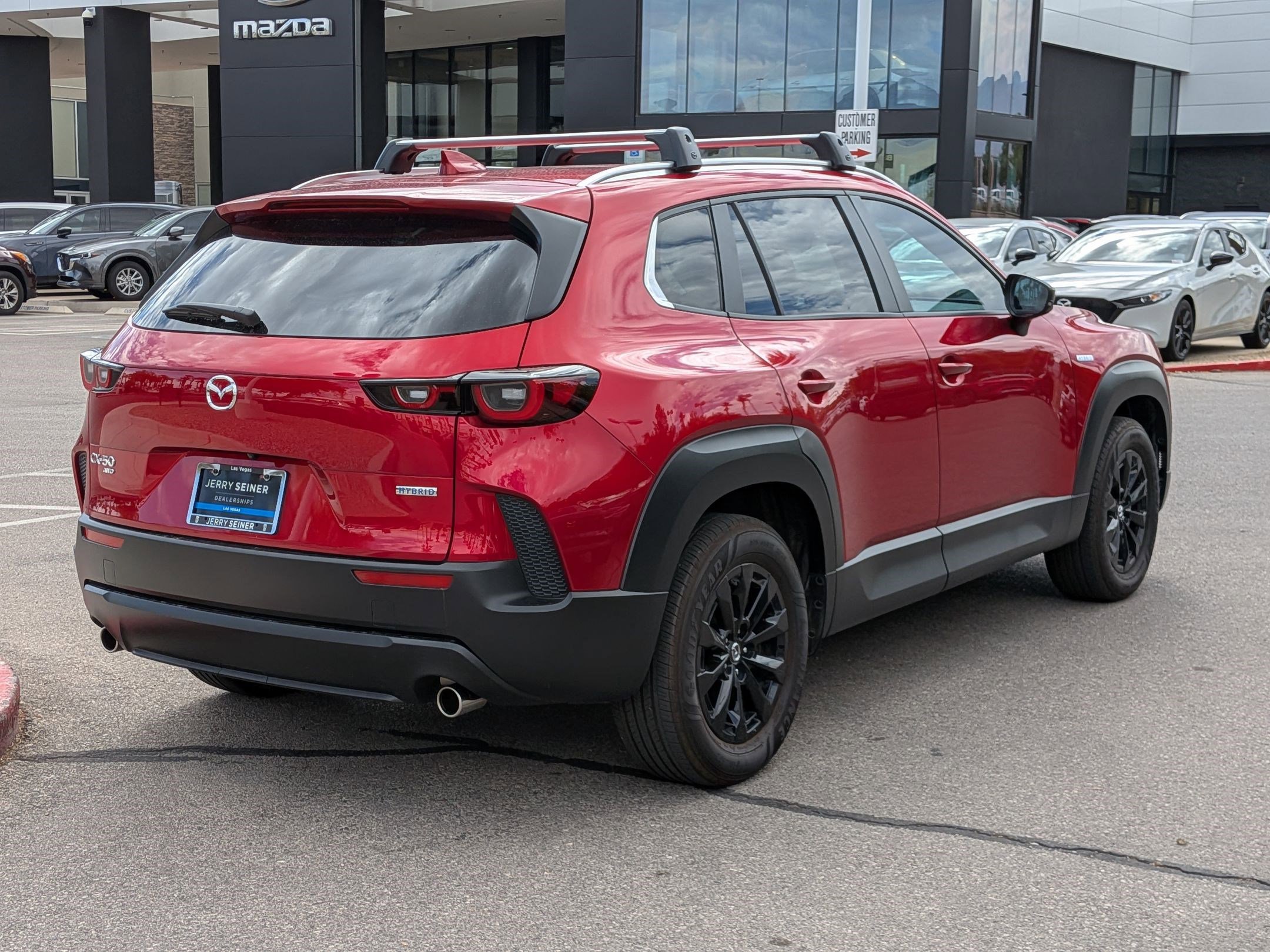 2025 Mazda CX-50 Preferred photo 4