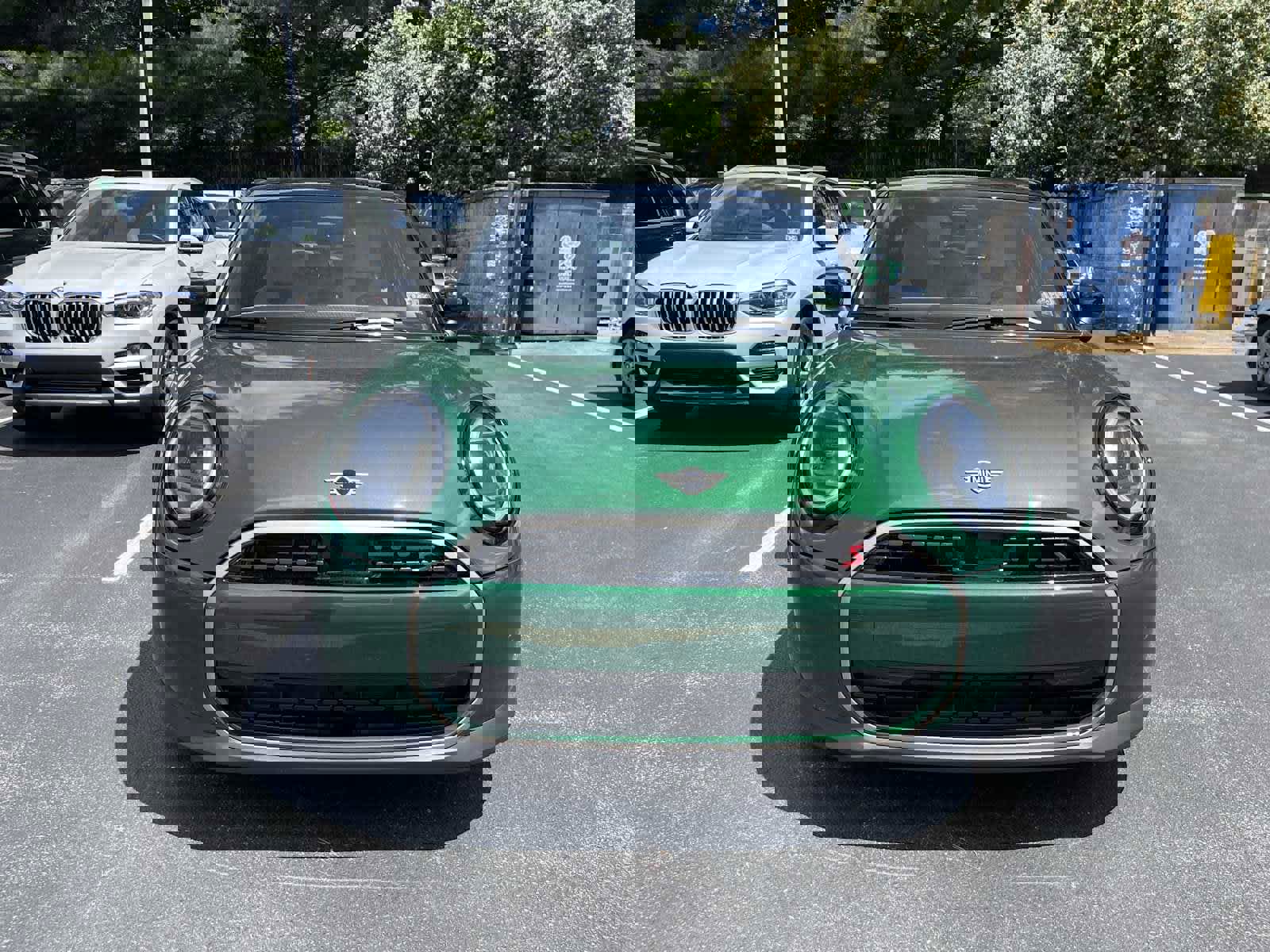 2025 Mini Cooper S Hardtop 4 Door photo 2