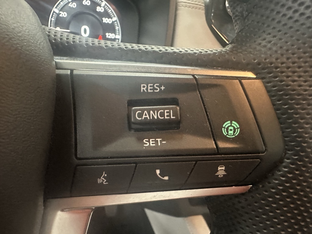 2023 Mitsubishi Outlander SEL photo 23