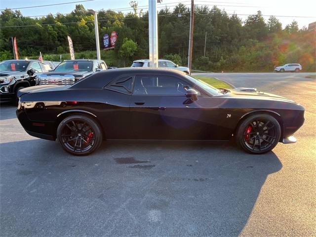 2022 Dodge Challenger R/T Scat Pack photo 2