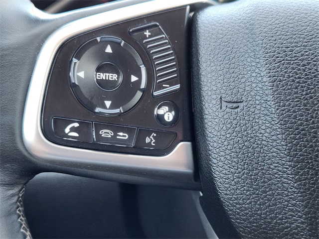 2017 Honda Civic Touring photo 26