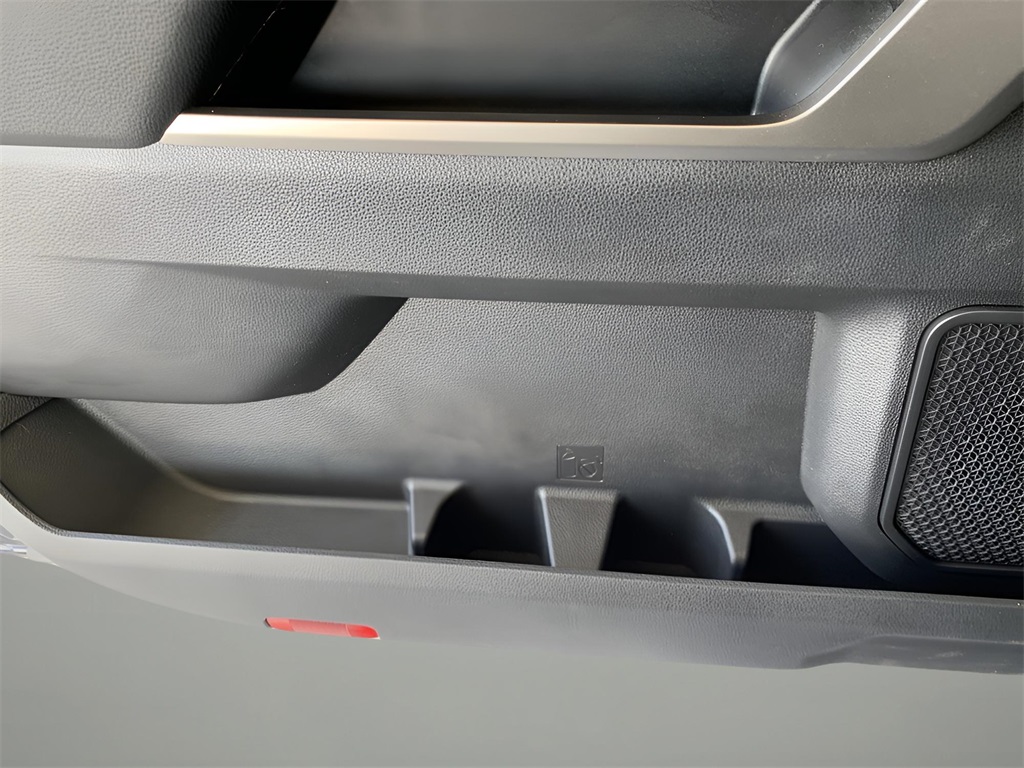 2024 Toyota Tundra SR5 photo 13