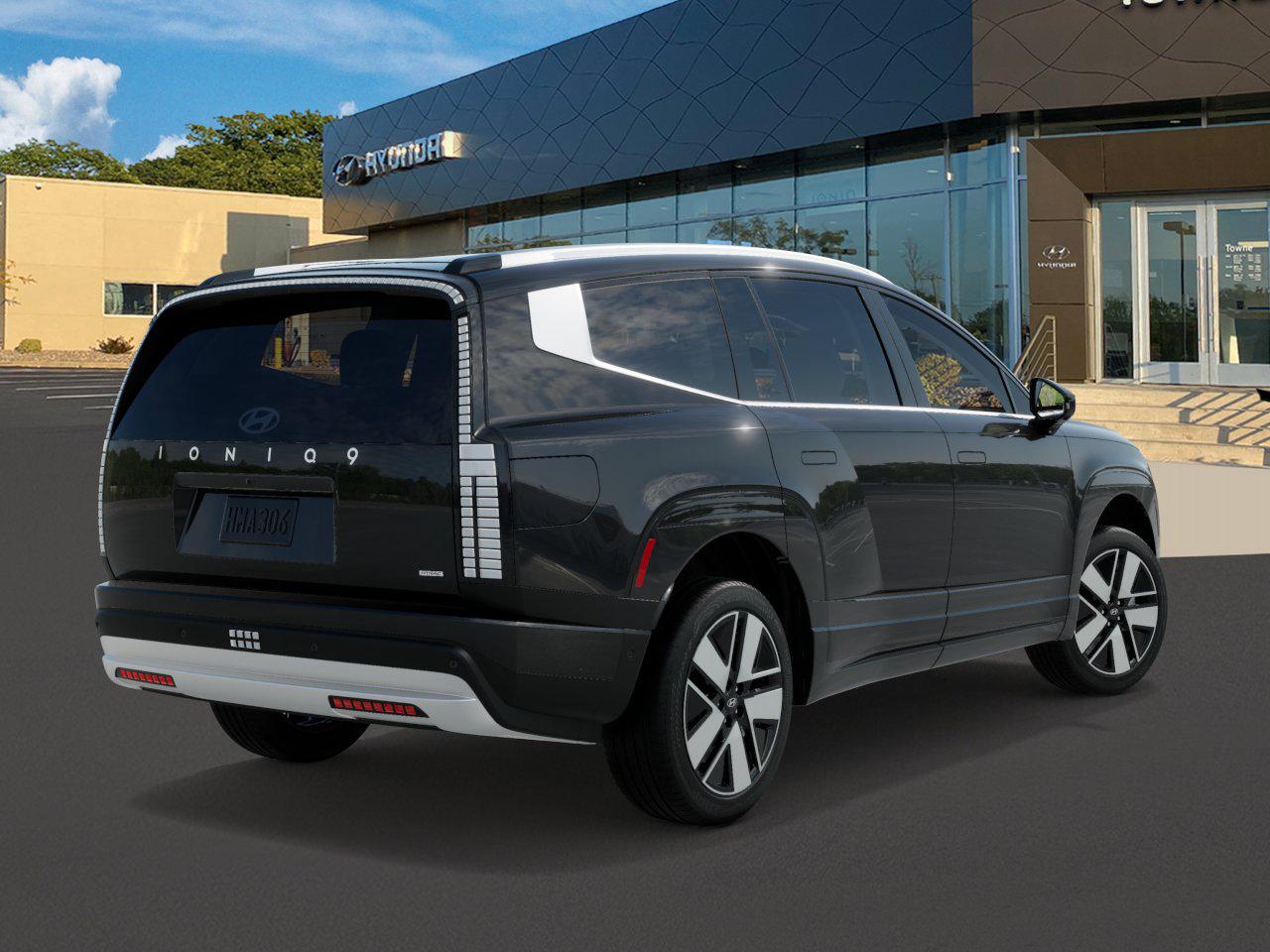 2026 Hyundai Ioniq SEL photo 4