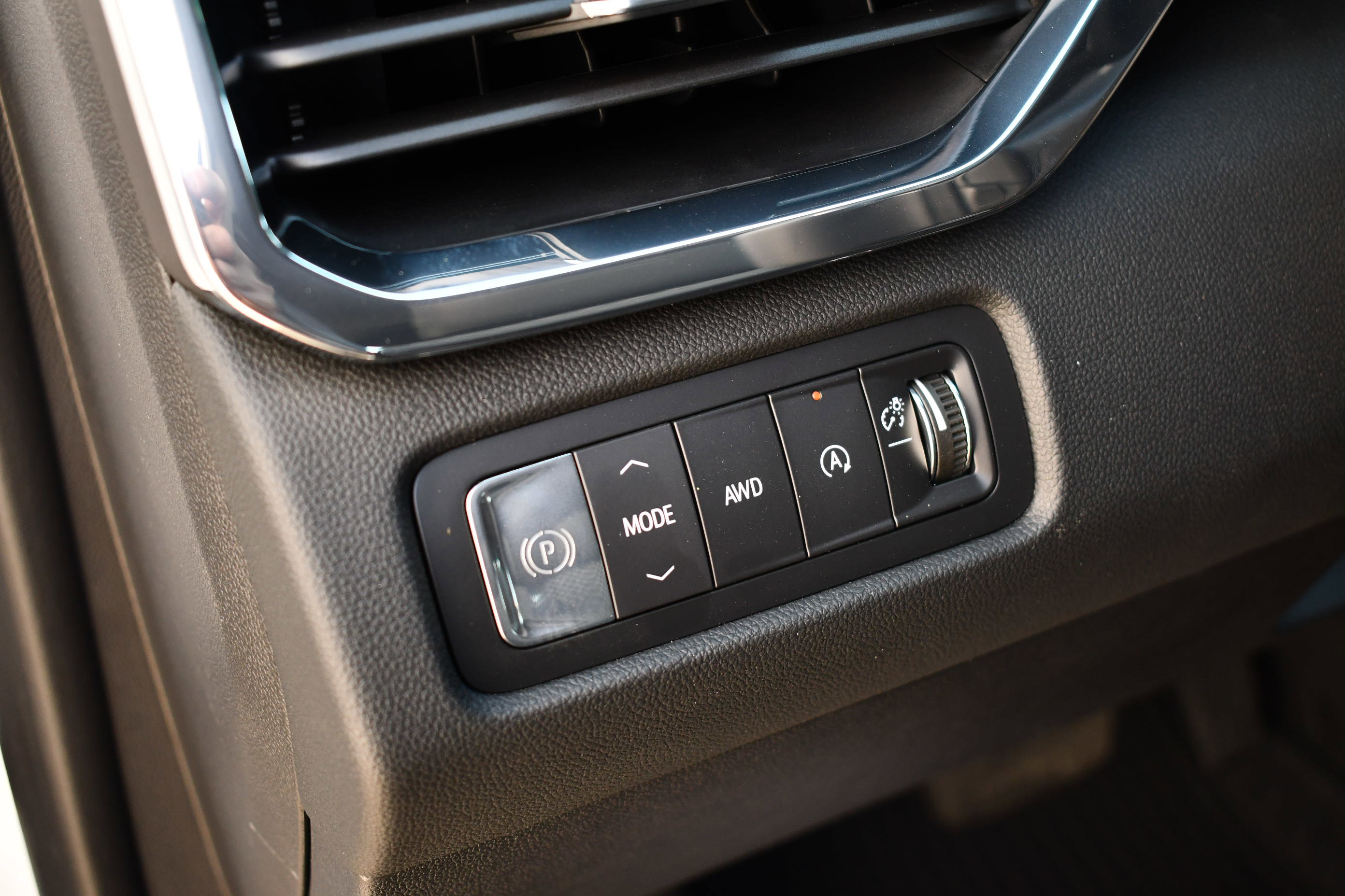 2025 Gmc Acadia Denali photo 13