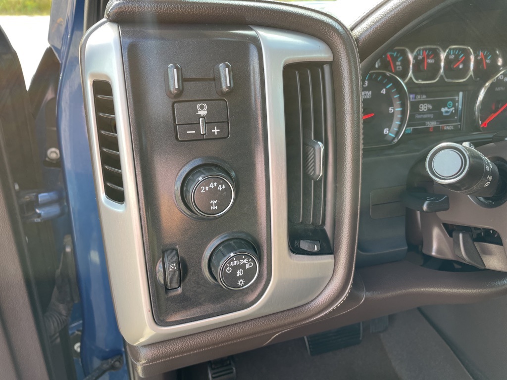 2017 Gmc Sierra SLT photo 9