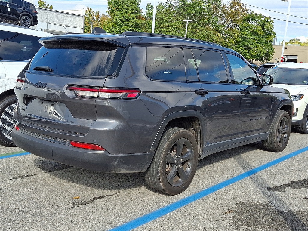 2022 Jeep Grand Cherokee Altitude photo 4