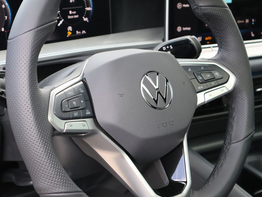 2025 Volkswagen Tiguan SE R-Line Black photo 20