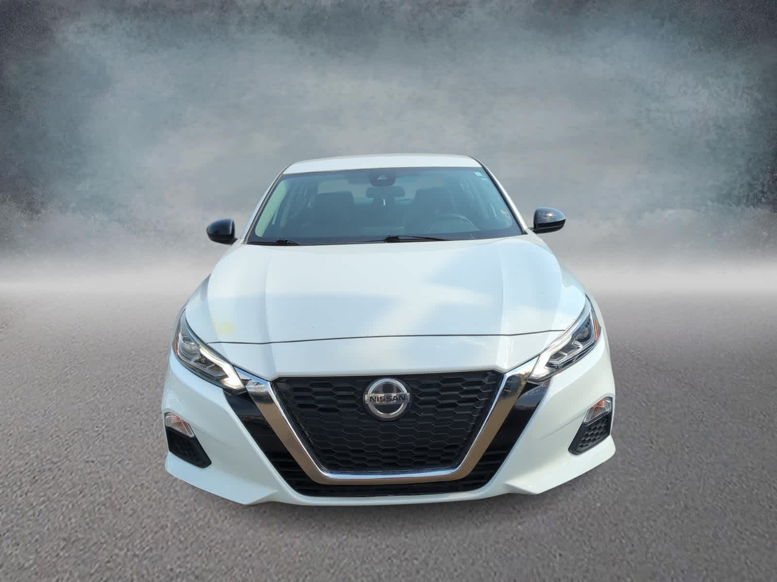 2020 Nissan Altima 2.5 SR photo 3