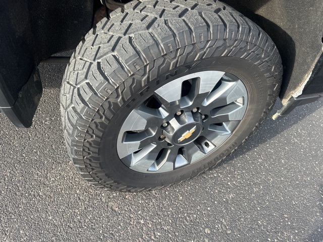 2023 Chevrolet Silverado 2500HD Custom photo 7