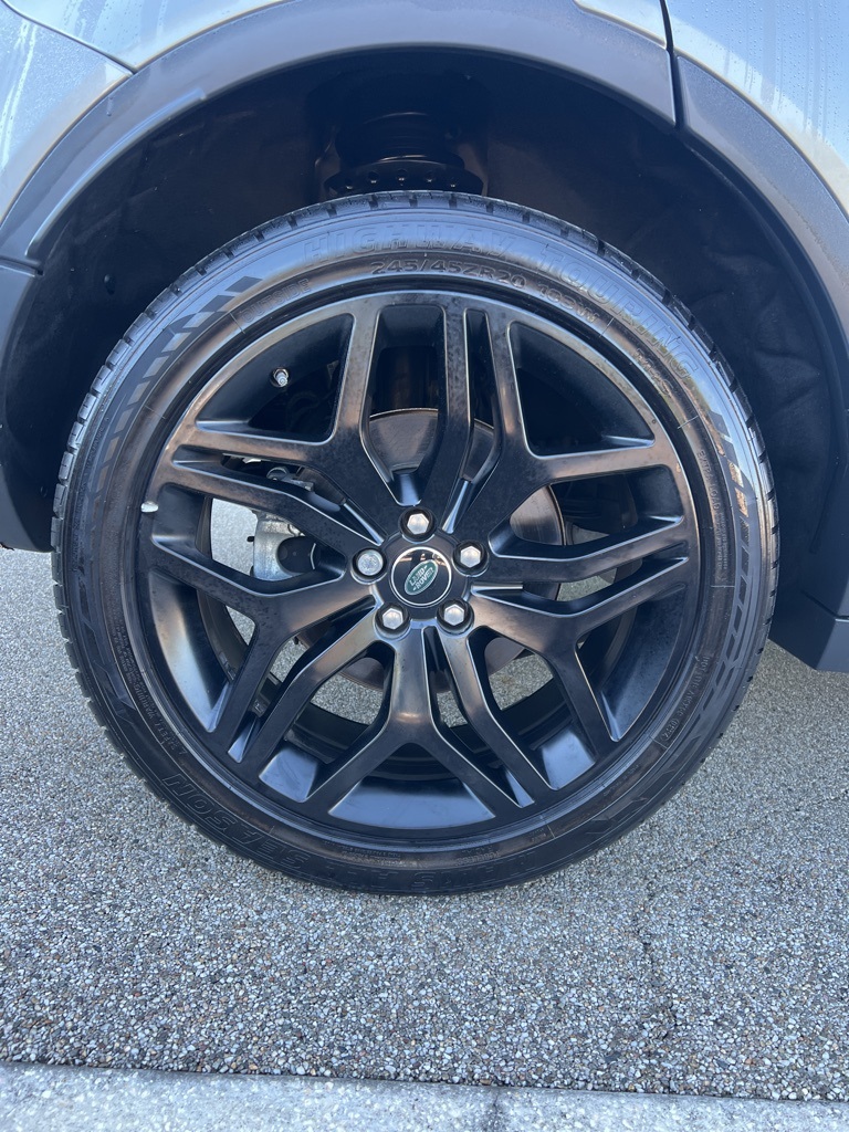 2019 Land Rover Range Rover HSE photo 2