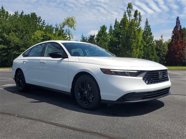 2025 Honda Accord SE photo 3