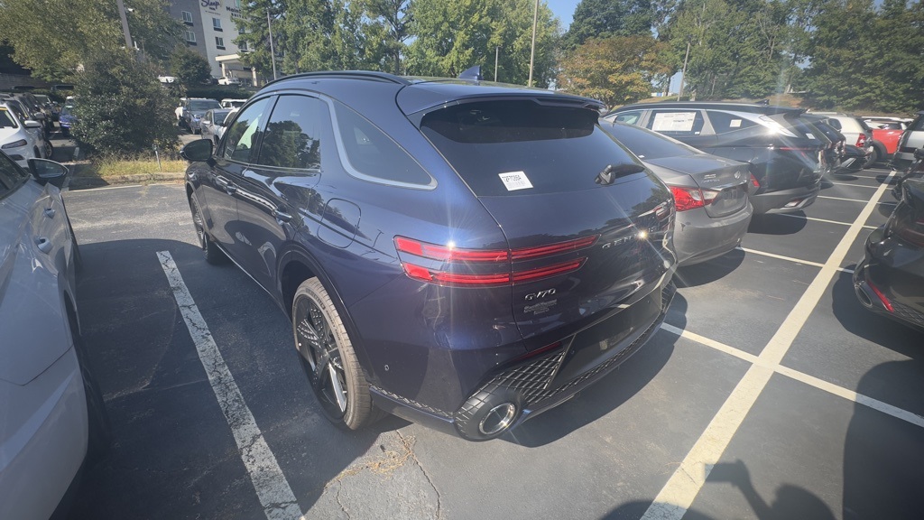 2025 Genesis GV70 3.5T Sport Advanced photo 3
