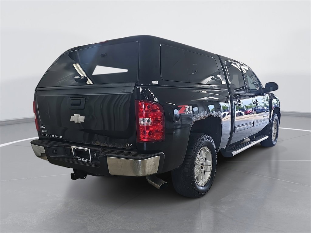 2011 Chevrolet Silverado 1500 LTZ photo 3