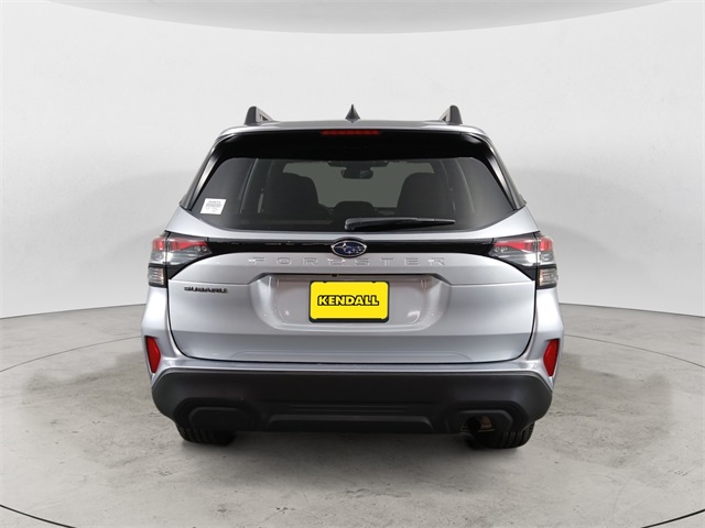 2025 Subaru Forester Premium photo 4