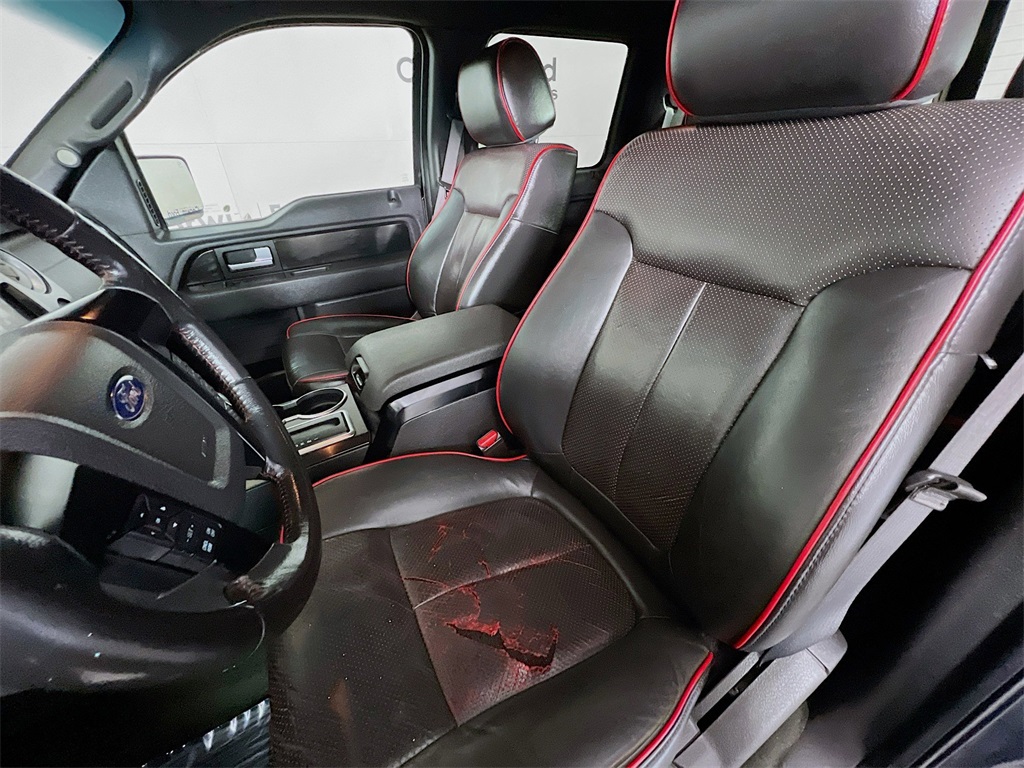 2012 Ford F-150 FX4 photo 22