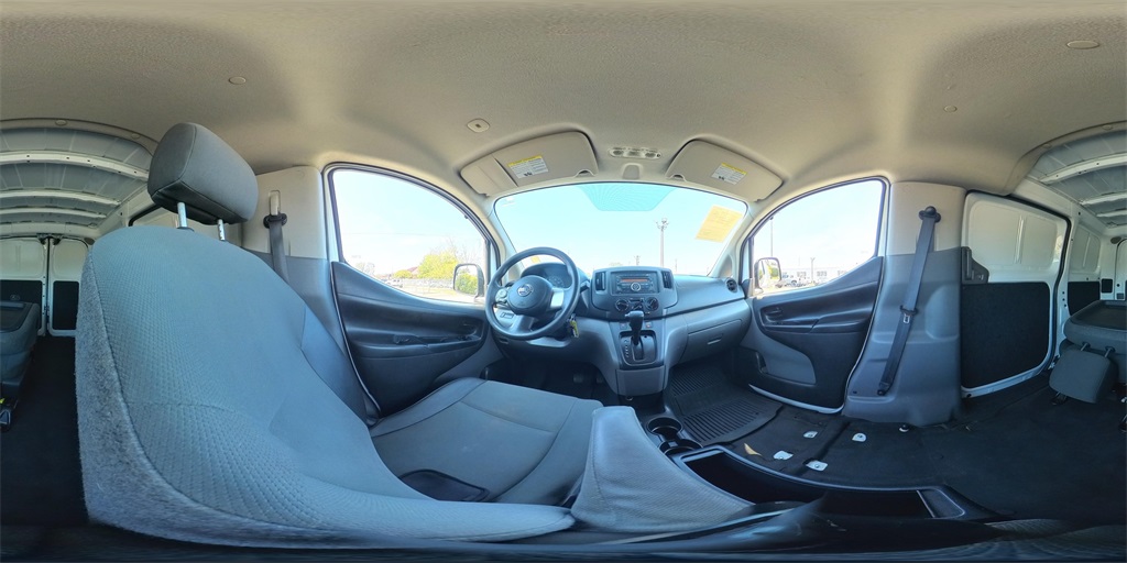 2017 Nissan NV200 S photo 31