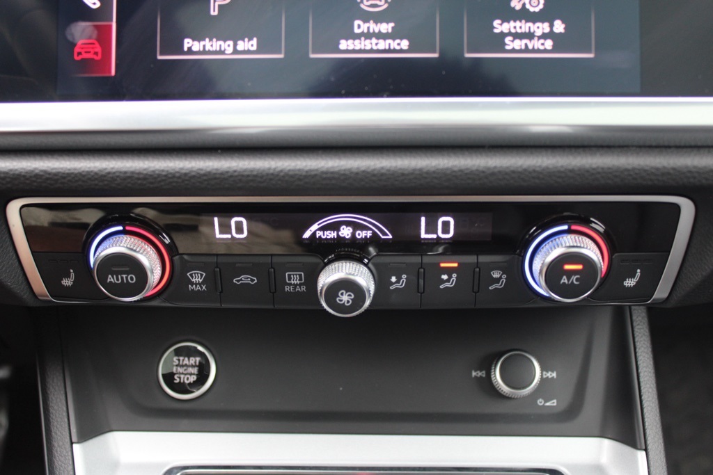 2021 Audi Q3 S line Premium 45 TFSI photo 26