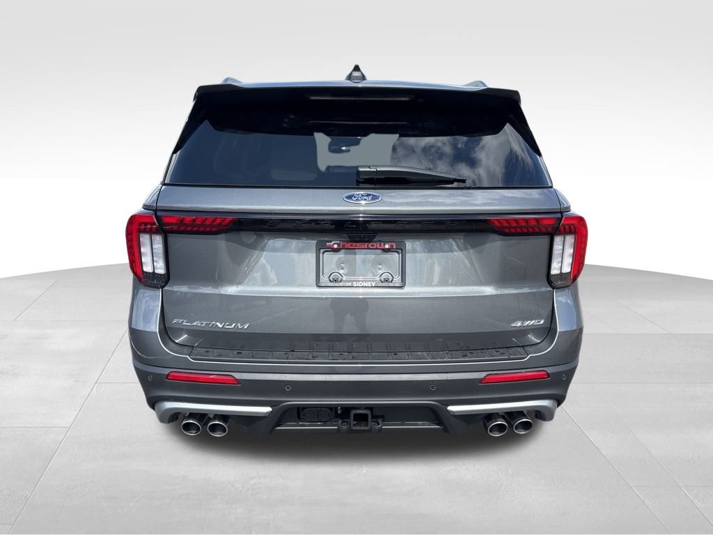 2025 Ford Explorer Platinum photo 4
