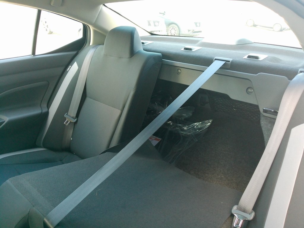 2025 Nissan Versa S photo 23
