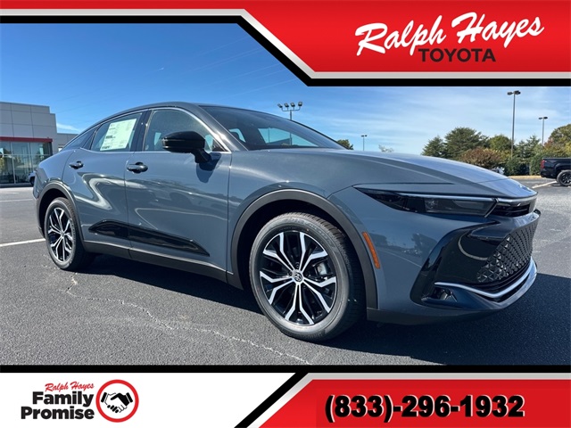 2026 Toyota Crown XLE's photo