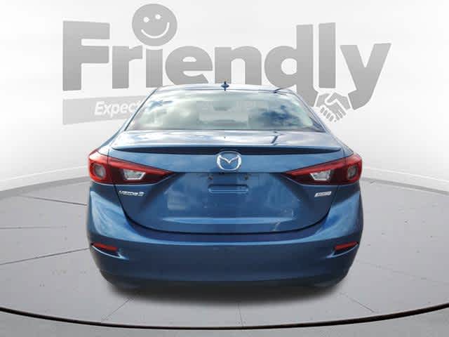 2017 Mazda Mazda3 Grand Touring photo 4