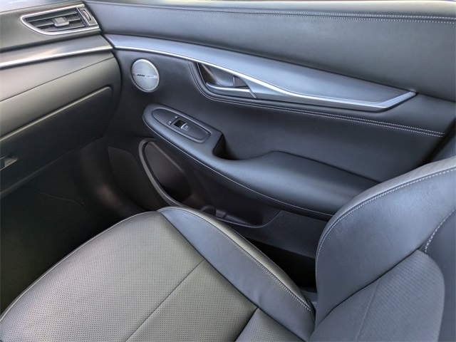 2022 Infiniti QX55 Essential photo 17