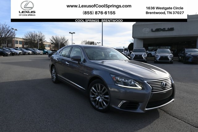 2013 Lexus LS Base's photo