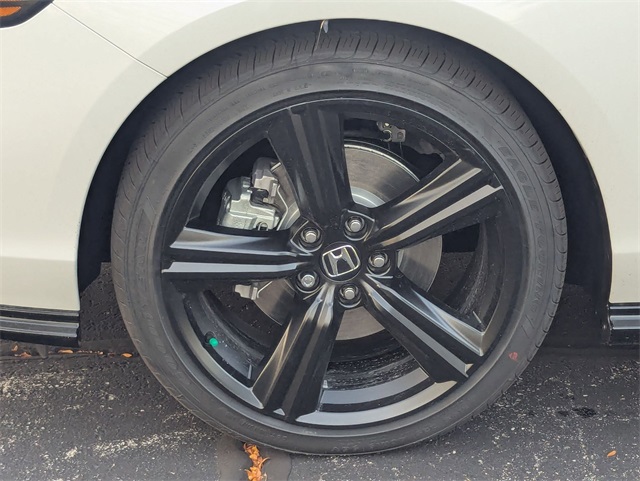 2025 Honda Accord Hybrid Sport-L photo 10