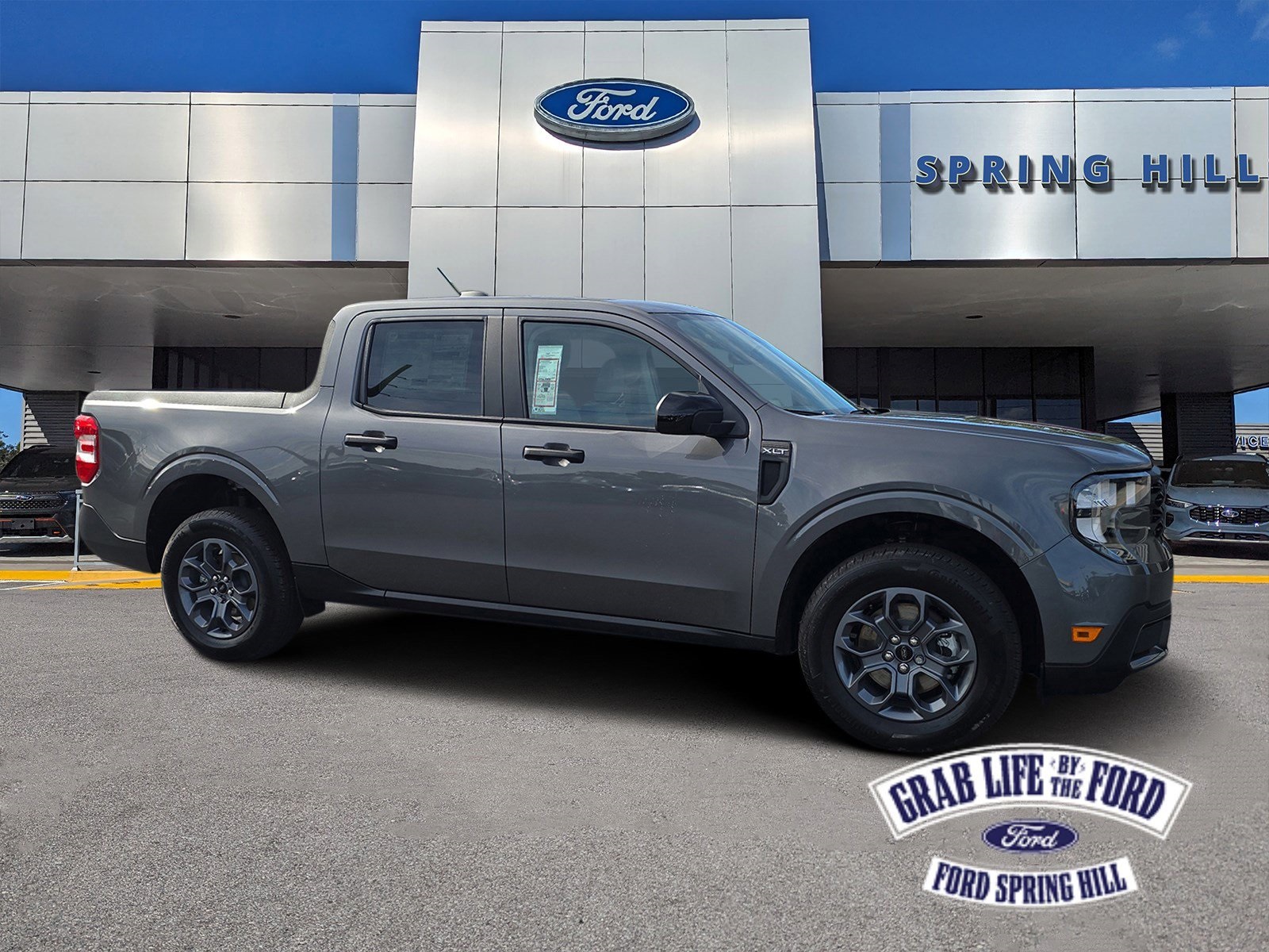 2025 Ford Maverick XLT's photo